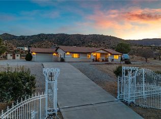 475 Maria Rd, Pinon Hills, CA 92372