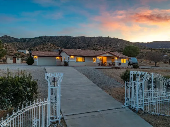 475 Maria Rd, Pinon Hills, CA 92372