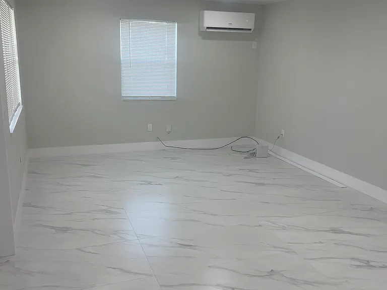 Living Room w/Brand New Mini Split AC