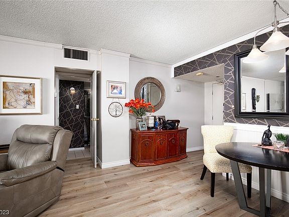 4th image of 3930 University Center Dr #1009