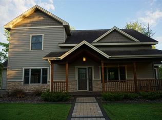 66 E Harney Rd, Esko, MN 55733