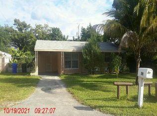 6121 Wiley St, Hollywood, FL 33023