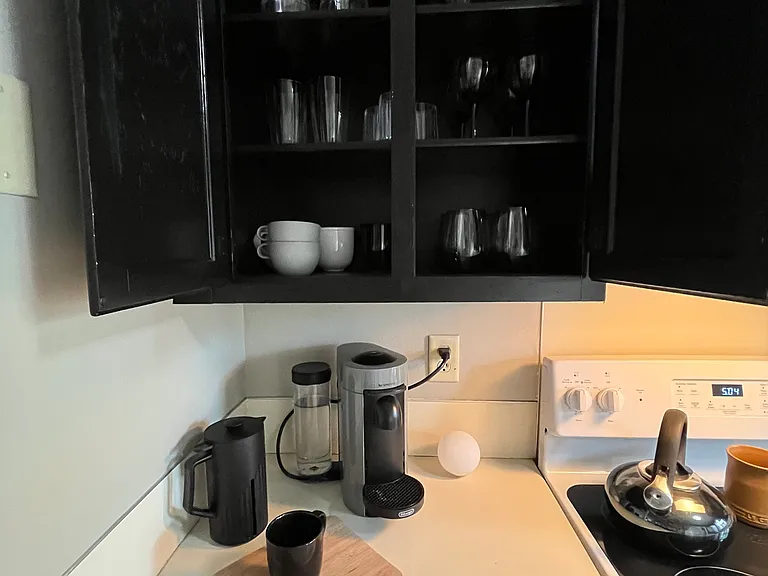 511 Saint Charles Ct — Photo 13