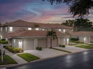 (Undisclosed Address), NAPLES, FL 34109