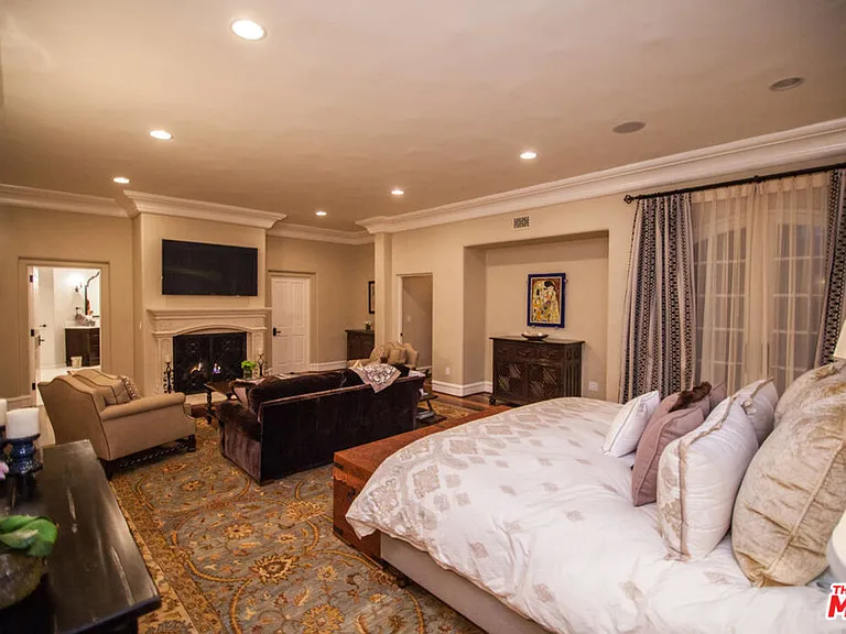 12140 Summit Ct — Photo 11