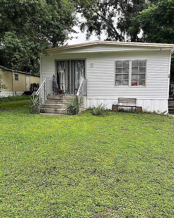 1st image of 10816 Leanne Dr