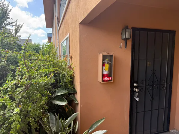 4375 46th St #4, San Diego, CA 92115