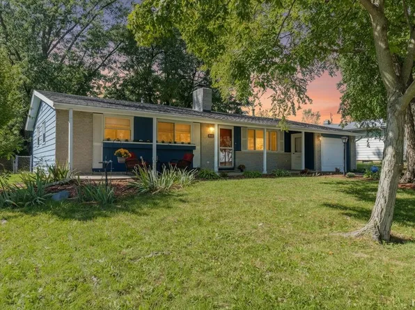 2811 Bosworth Dr, Fort Wayne, IN 46805
