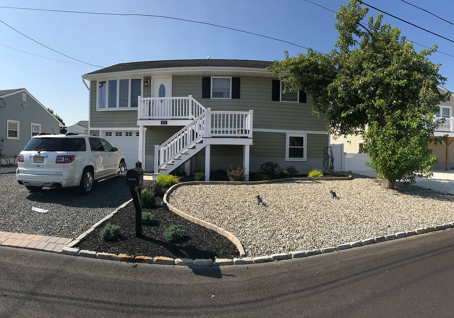 3241 Windsor Ave photo 1