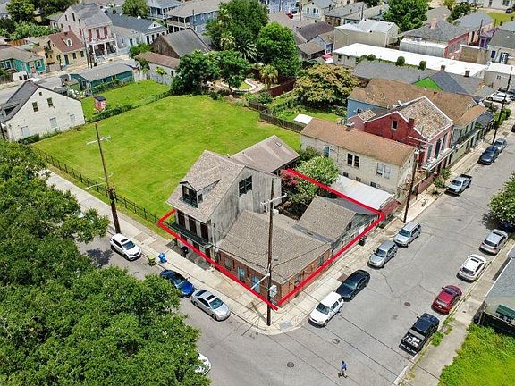 2nd image of 1201 Saint Philip St #5