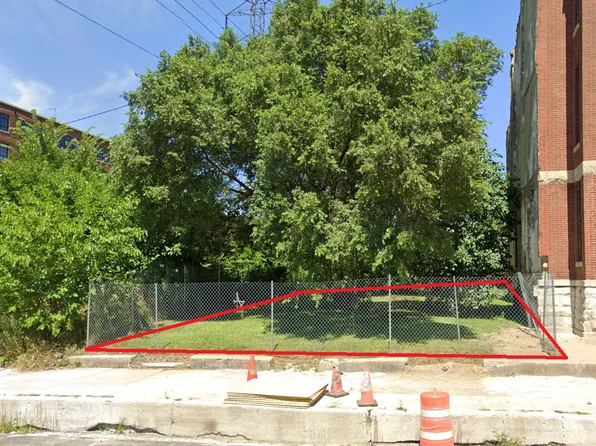 2604 W Washington Blvd, Chicago, IL 60612