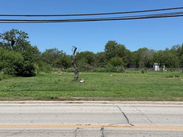 3513 Commercial Ave #3 LOT 24, San Antonio, TX 78221