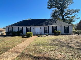 129 Cedarcrest Dr, Florence, AL 35630