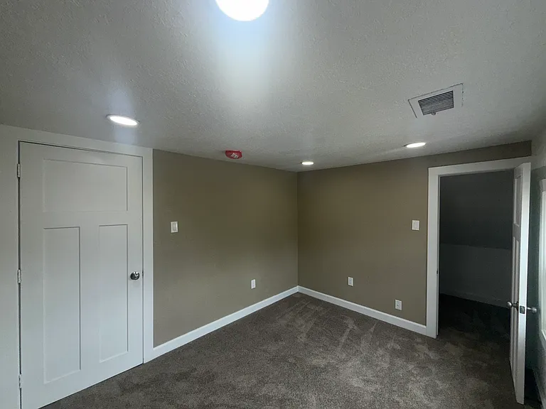 4123 Woodland Ave — Photo 17
