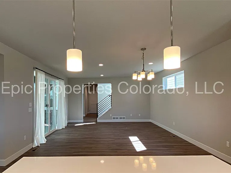 6012 N Netherland Ct — Photo 8