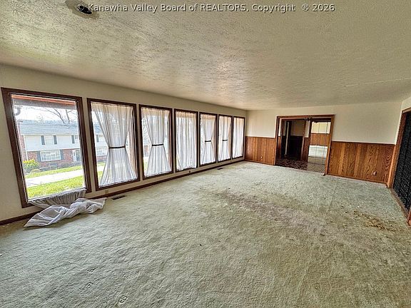 29th image of this home