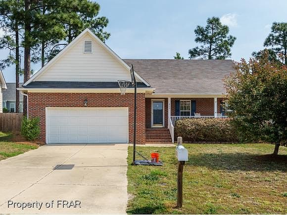 1st image of 833 Connaly Dr