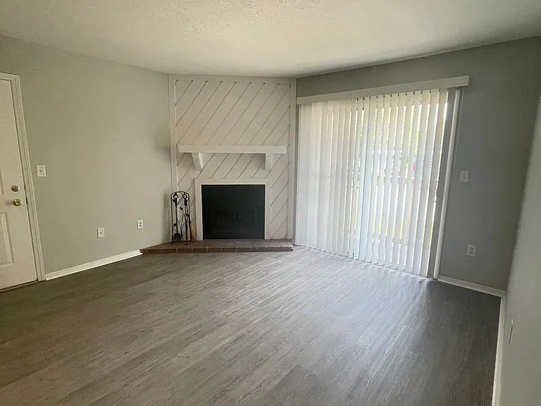 Ironwood Apartments — Photo 30