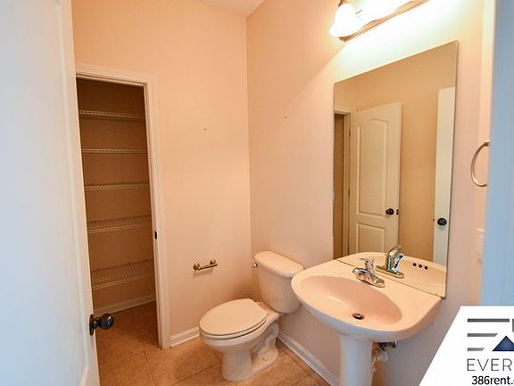 5th image of 150 Bayberry Cir Unit 1301