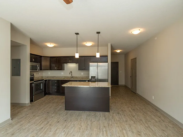 4132 Lincoln Swing — Photo 57