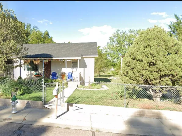 551 Cherry Ln, Pueblo, CO 81005
