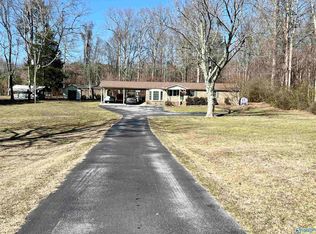 636 NE Thompson Rd, Decatur, AL 35603