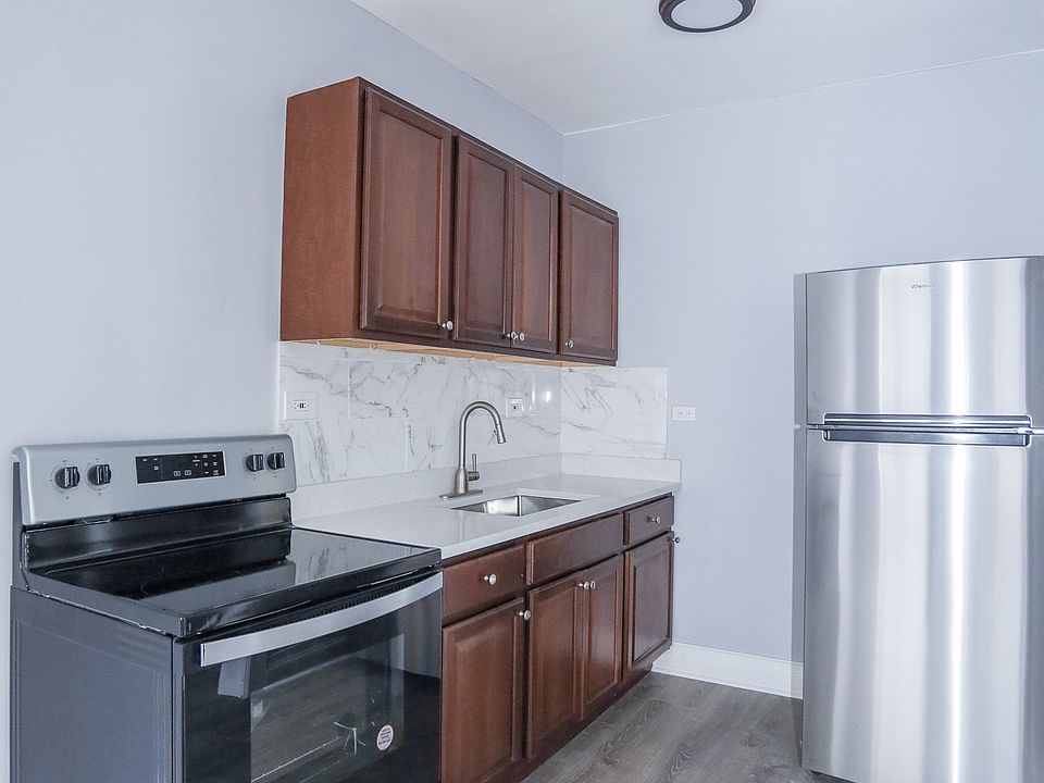 1st image of 6950 N Ashland Blvd #210