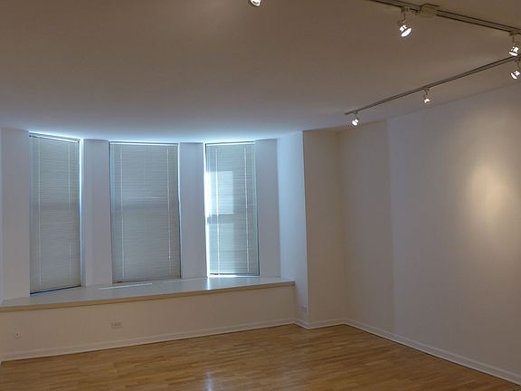 4th image of 537 S Dearborn St #3C