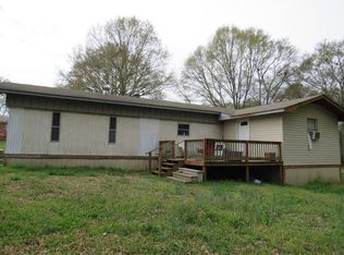 226 Reynolds Rd, Cedartown, GA 30125