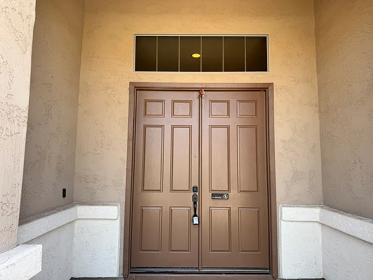 2821 E Stottler Ct — Photo 3