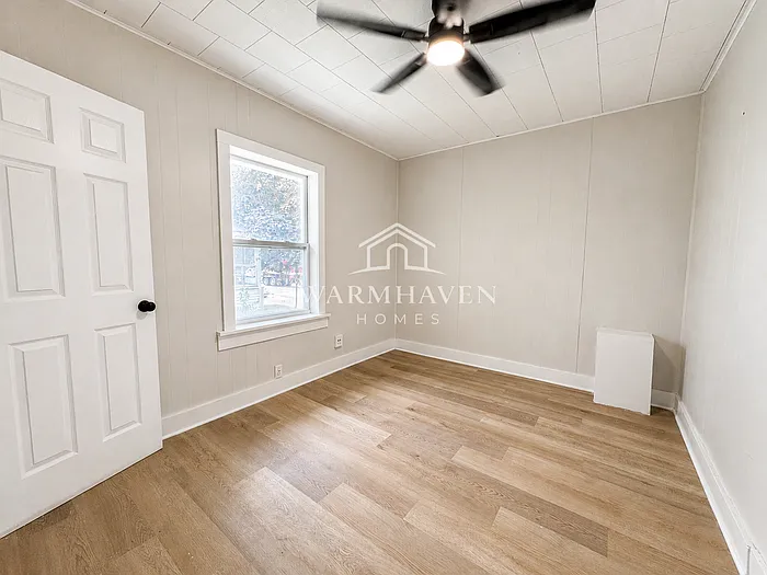 1263 W Waterloo Rd — Photo 14
