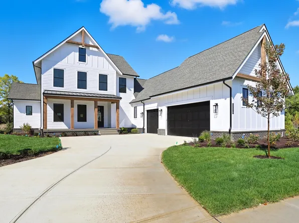 17020 Tractive Dr, Westfield, IN 46074
