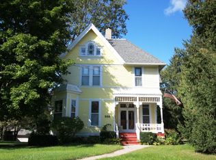 900 N Franklin St, Manchester, IA 52057