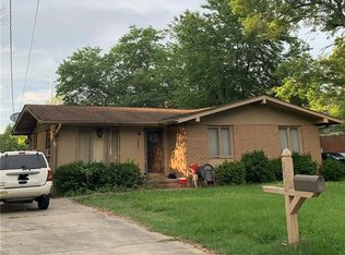 2006 Cheltenham Ct, Greensboro, NC 27407