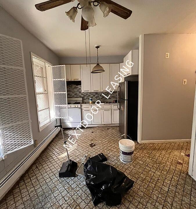 1st image of 111 Baldwin Ave APT 2