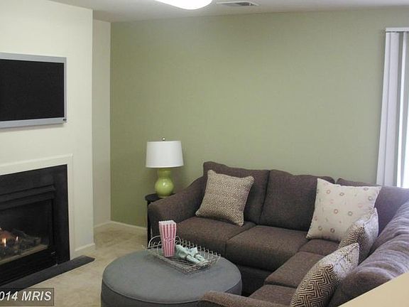 5th image of 2623 Cedar Elm Dr