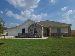 1118 Brahma Cir, East Bernard, TX 77435