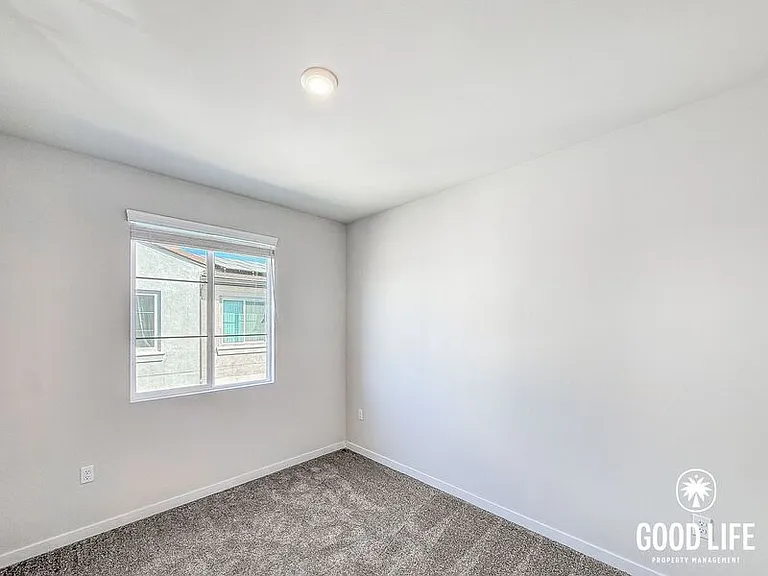 9194 Connolly Ln — Photo 8