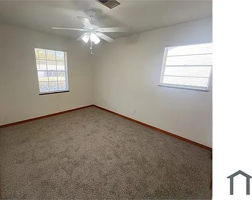 2242 Castle Hill Dr — Photo 16