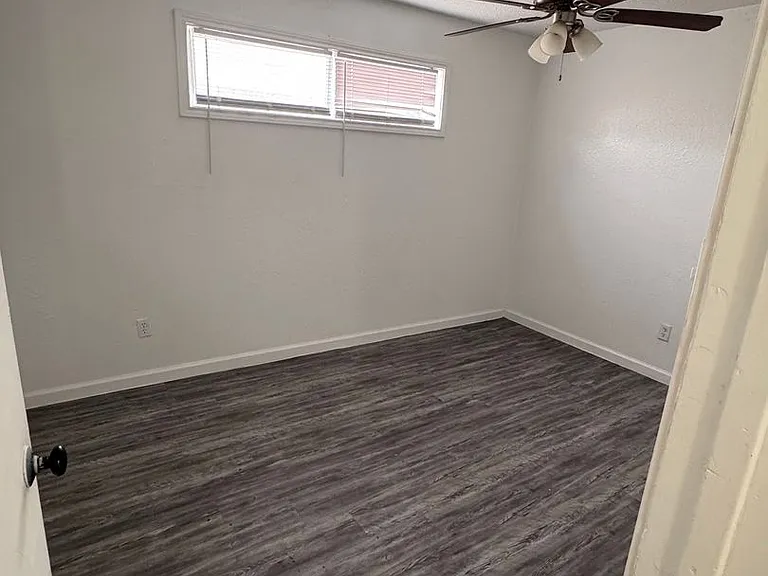 306 N Toledo Ave — Photo 84