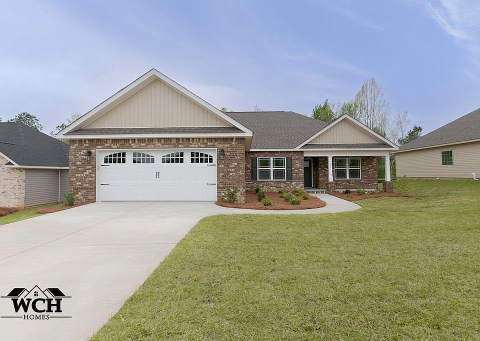 1st image of 204 Creekside Dr