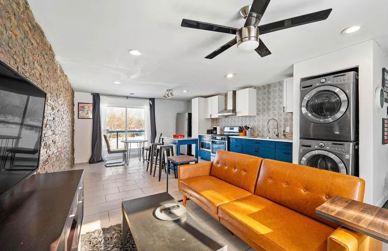 1 bed, 1000 sqft, $1,400 — Photo 1
