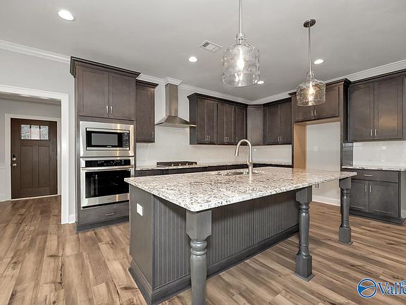 4th image of 312 Anna Dora Way