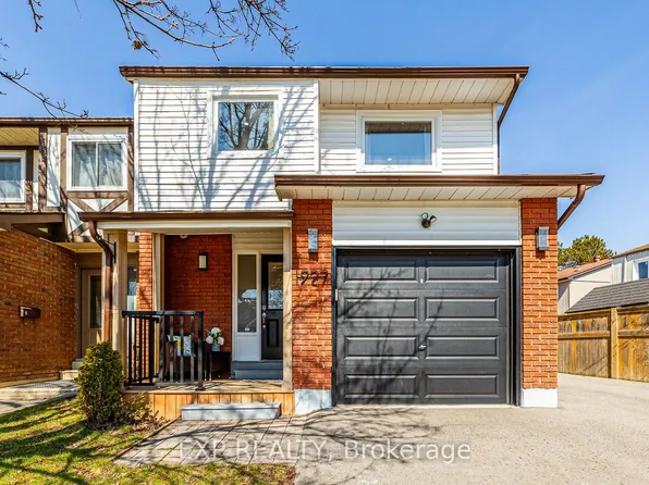1927 Memory Ln, Pickering, ON L1V 2T9