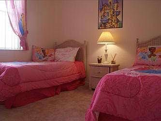 HR5P228NHD-twin-bedroom2