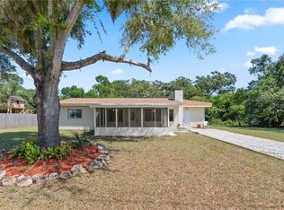 33744 Crestwood Ave, Leesburg, FL 34788