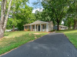 2731 Inca Ln, Winston Salem, NC 27103