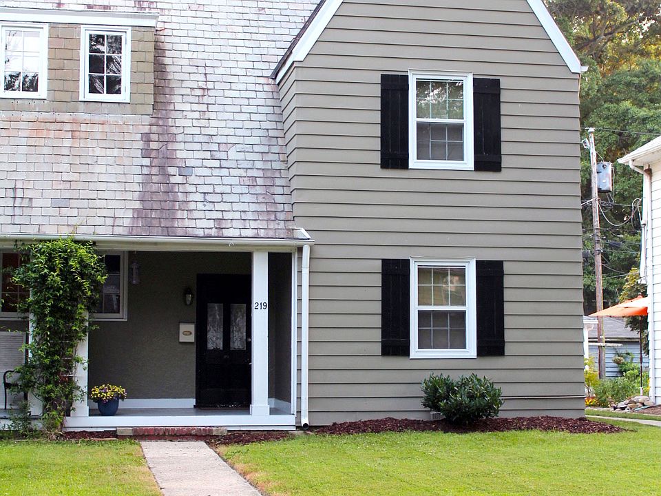 1st image of 219 Palen Ave