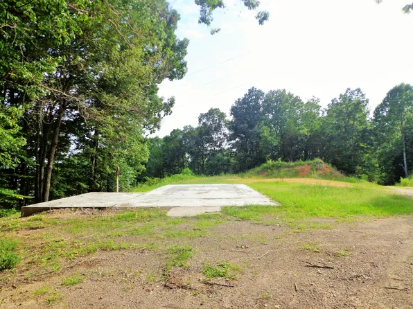 8828 Bakerville Rd, Waverly, TN 37185