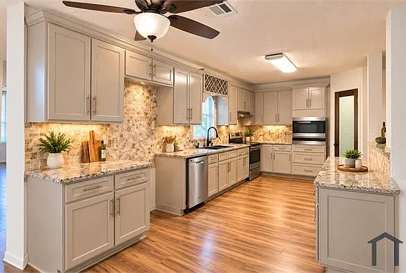 7 bed, 4101 sqft, $4,900 — Photo 4